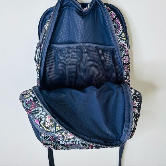 Vera Bradley Reactive Journey Backpack Bonbon Medallion New With Out Tags - Picture 6 of 13